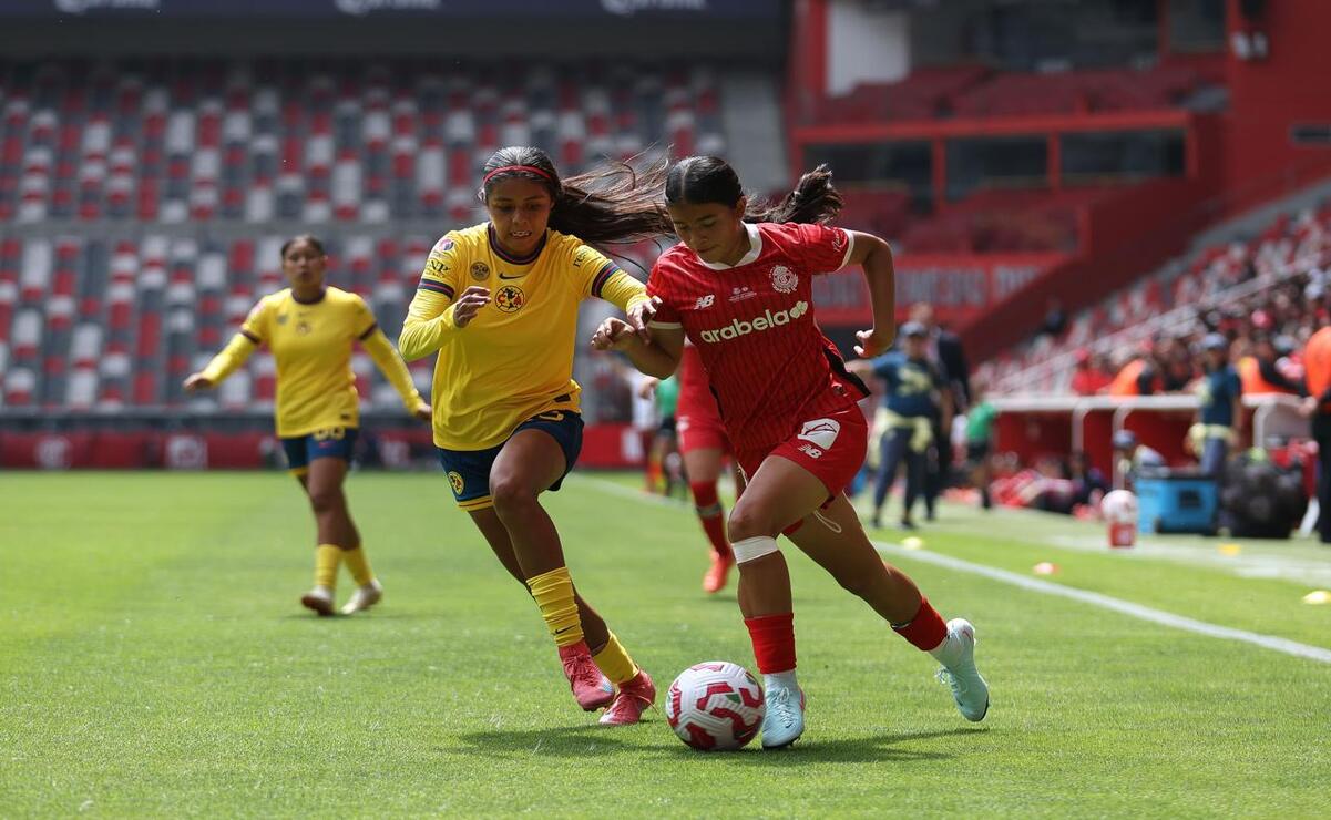 Las Diablas Rojas de Toluca Femenil Sub-19 lucharon hasta el final, obteniendo un empate 2-2 ante América / Foto: Especial
