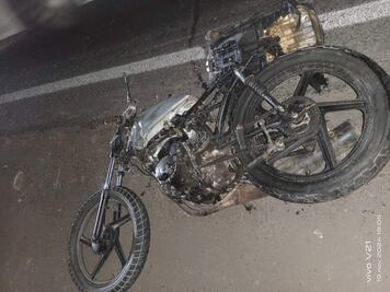 Familia completa muere arrollada por tráiler en Amecameca