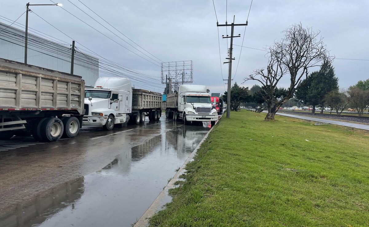 La circulación vial en el Valle de Toluca es complicada / Foto Alejandro Vargas
