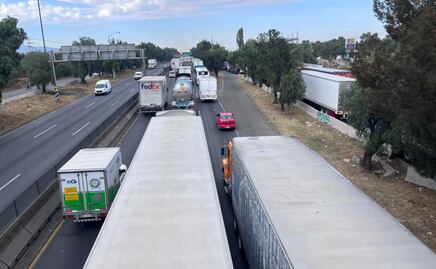 Caos vial interminable en la México-Querétaro