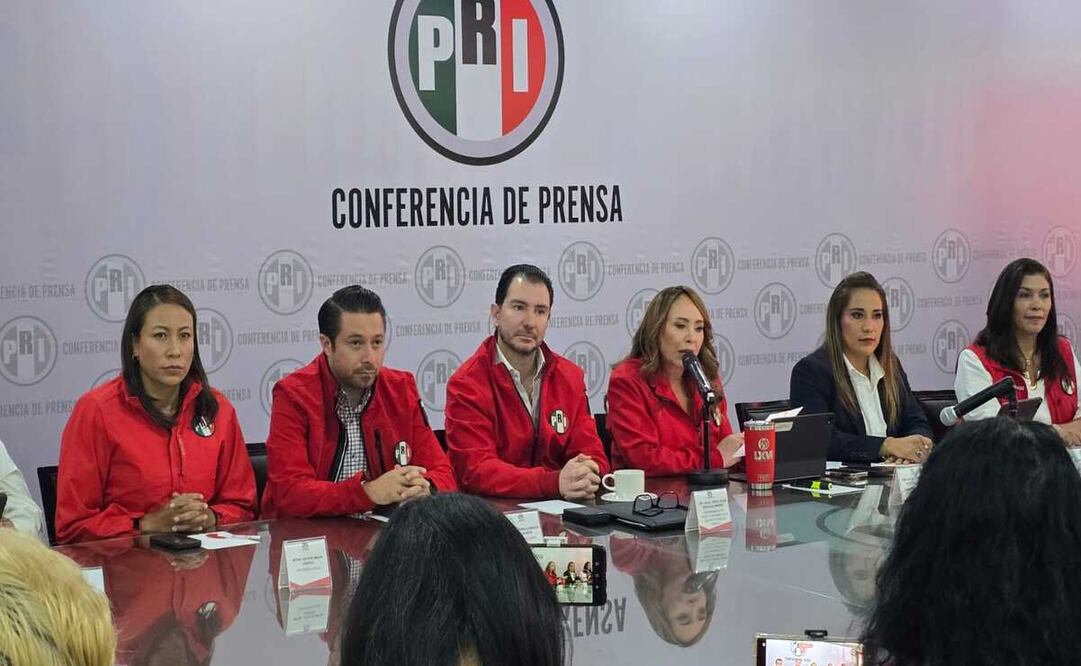 Grupo Parlamentario del Partido Revolucionario Institucional (GPPRI) / Foto Alma Rodríguez