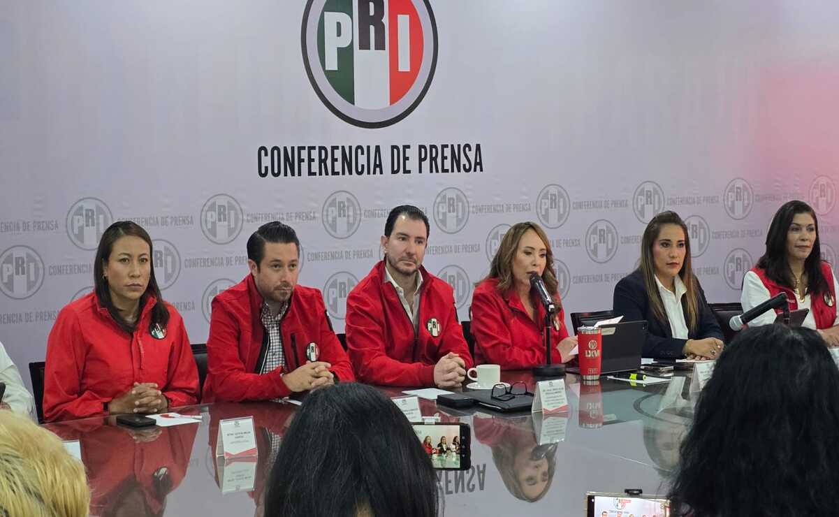 Grupo Parlamentario del Partido Revolucionario Institucional (GPPRI) / Foto Alma Rodríguez