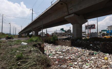 Lluvias exponen crisis de basura en cauces del Valle de Toluca
