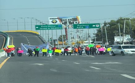Chalco: Trabajadores del sector salud bloquean la México-Cuautla, exigen demandas laborales