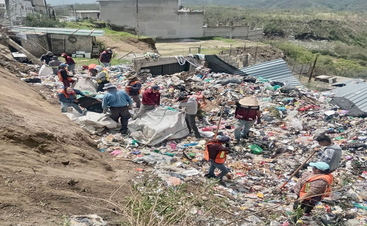 En menos de una semana, dos camiones de basura provenientes de la Ciudad de México volcaron / Foto: Especial