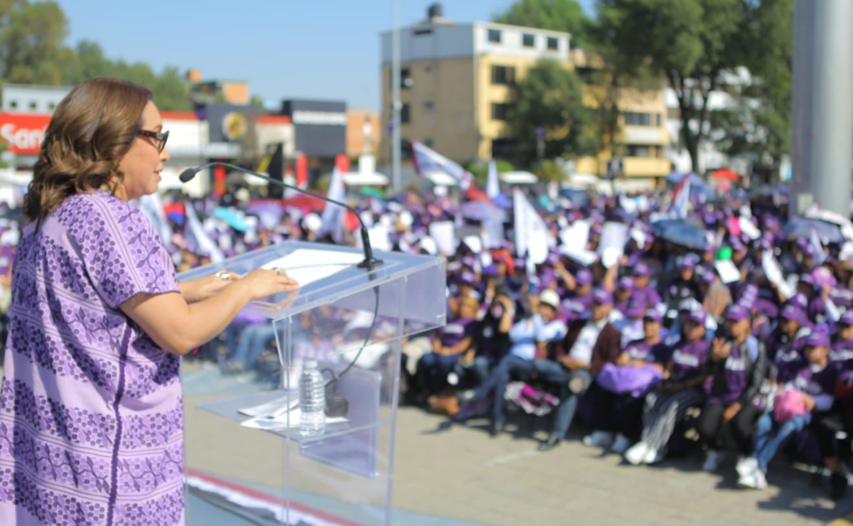 La alcaldesa Azucena Cisneros Coss presenta la aplicación Red Violeta en Ecatepec Foto: Especial