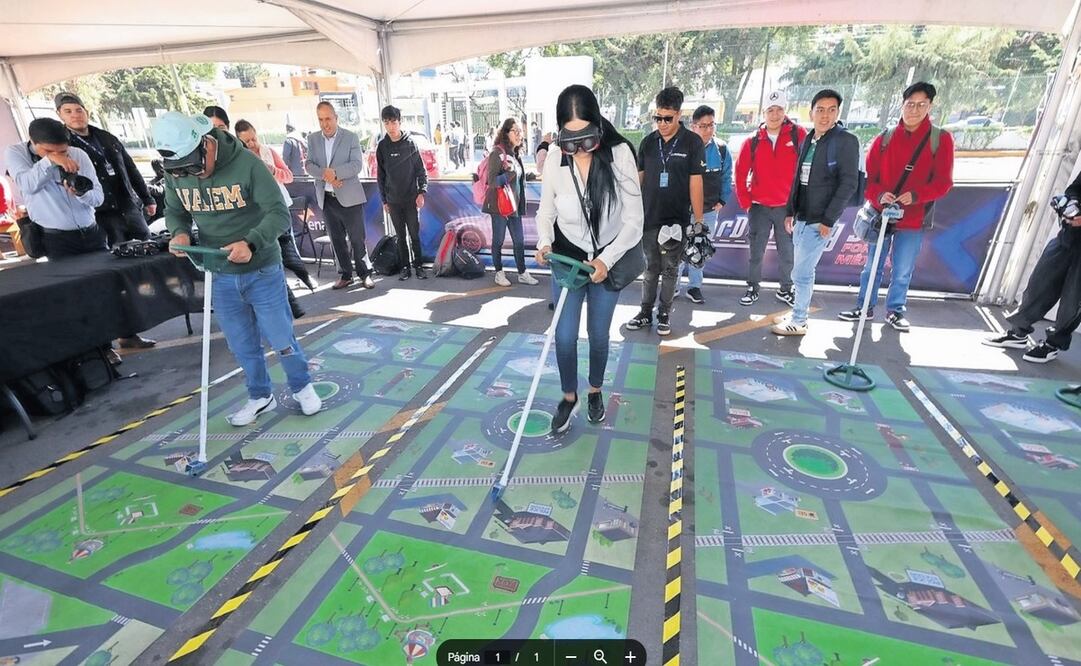 La UAEMéx participó en el programa global Ford Driving Skills for Life para generar conciencia sobre la seguridad vial. Foto: Especial