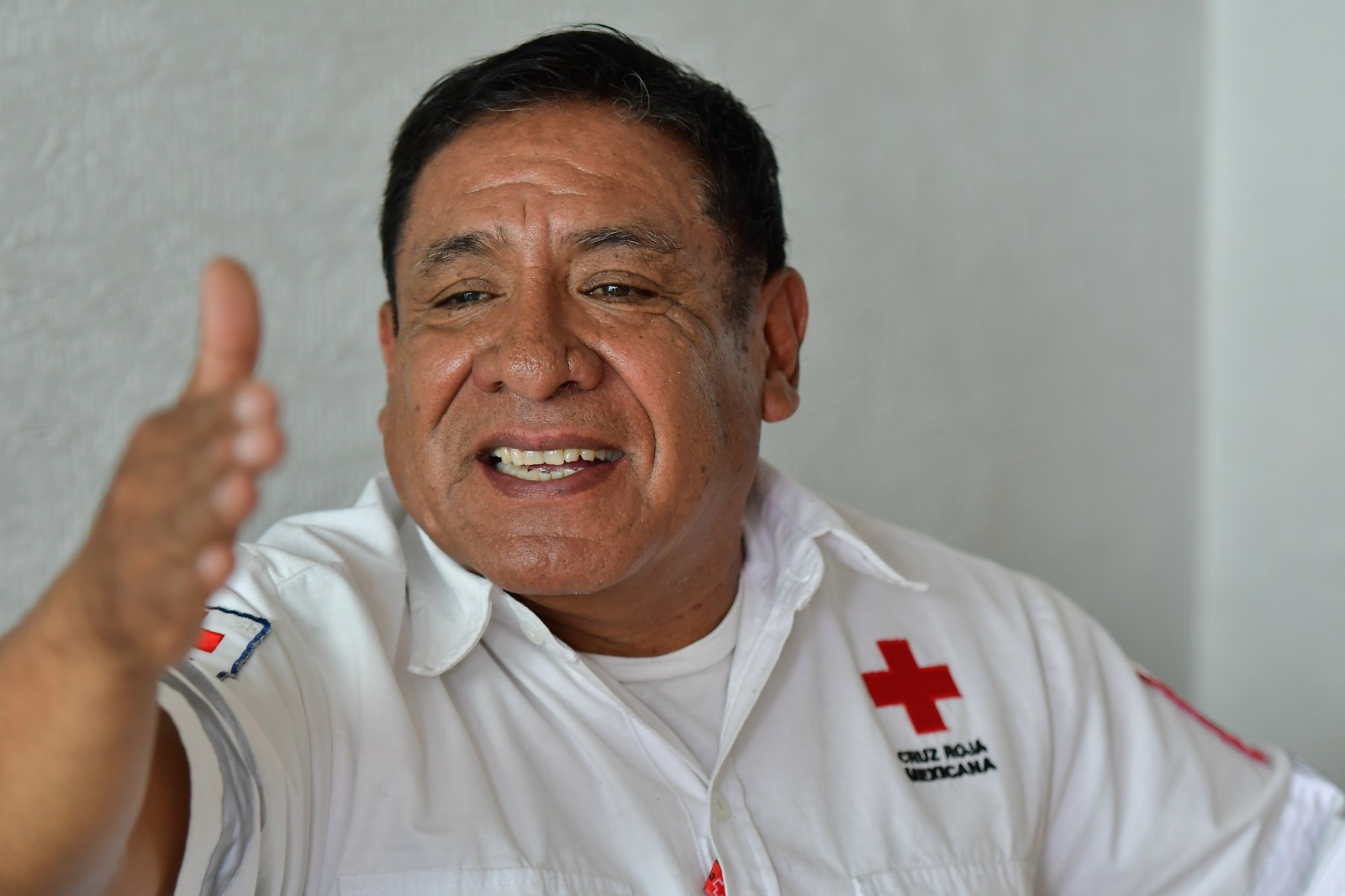 Elementos de la Cruz Roja que participaron en el rescate de personas entre los escombros de los edificios que colapsaron en la Ciudad de México