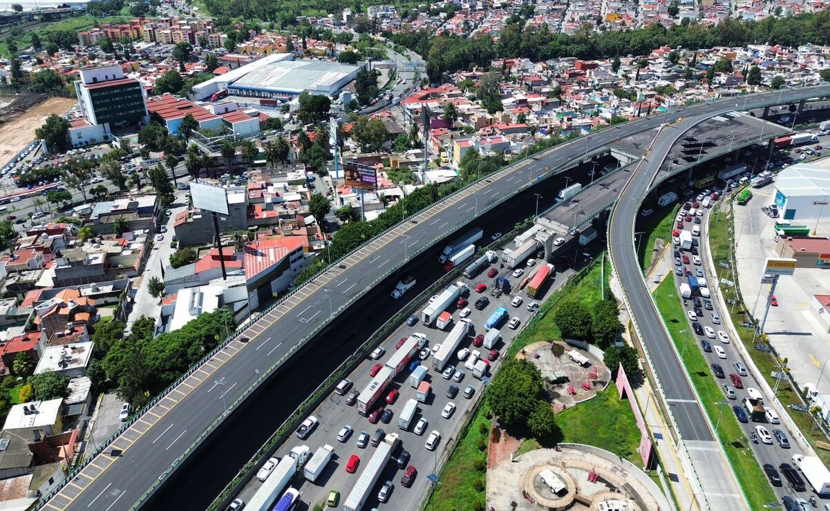 El tráfico comienza a la altura de la empresa Koblenz / Foto Arturo Contreras