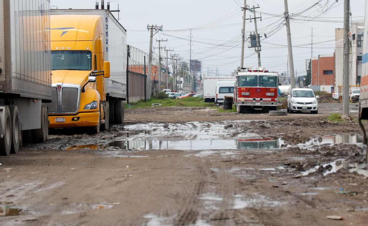 Lluvias golpean a Lerma: La industria sufre graves afectaciones por el desborde del río Lerma y la inacción. Foto: Arturo Hernández