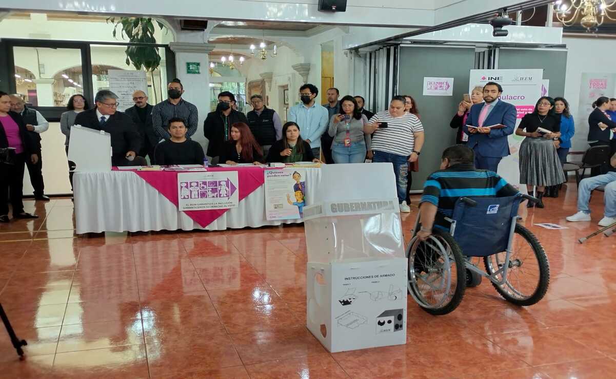 Las personas con discapacidad o con alguna limitación física serán las que emitirán su voto anticipado. Foto: Especial