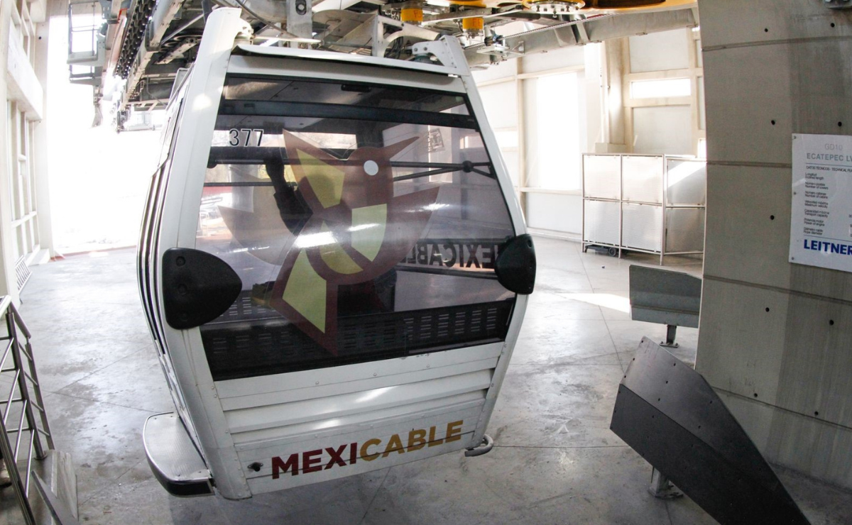 Las perforaciones para las columnas del Mexicable III han dañado viviendas en Izcalli Chamapa, Naucalpan. foto: Especial