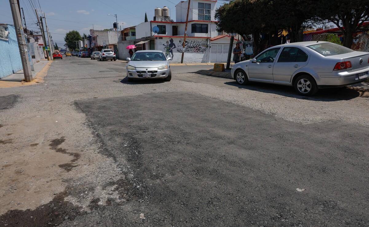 Ya han atendido mil 300 baches. Foto: Arturo Hernández.