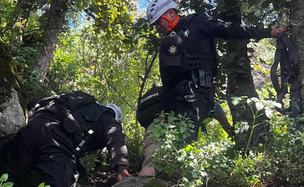 Las labores de localización se realizaron en terrenos sinuosos de la Sierra de Guadalupe, en el municipio de Coacalco. Foto Especial