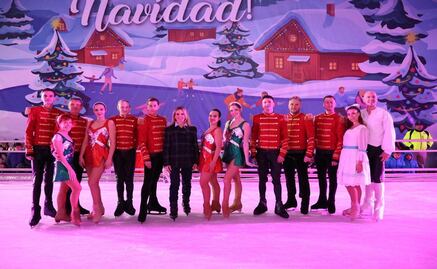 Inauguran dos pistas de hielo en Huixquilucan para disfrutar de la Navidad