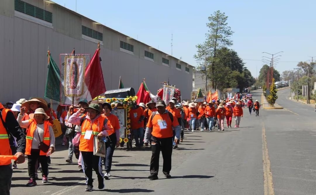Se prevé que la punta de los contingentes arribe a las 13:00 horas a la parroquia de San Pedro Apóstol, en el centro de Cuajimalpa. Foto. Archivo El Universal