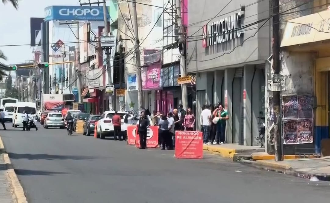 En el simulacro de este miércoles, las alarmas sonaron en los dispositivos móviles. Foto. Especial