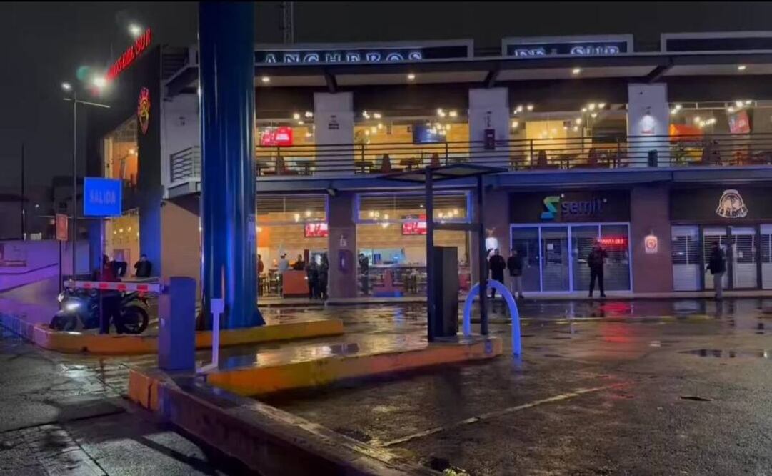 La agresión fue en un restaurante de Plaza El Punto / Foto Especial