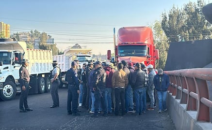 Transportistas bloquean accesos a CDMX para exigir pagos del Tren Maya