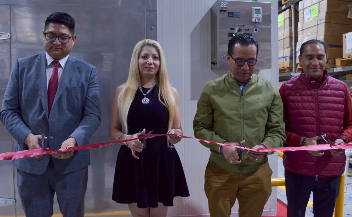 Edomex estrena cámara de refrigeración de última generación para 400 mil vacunas. Foto: Especial