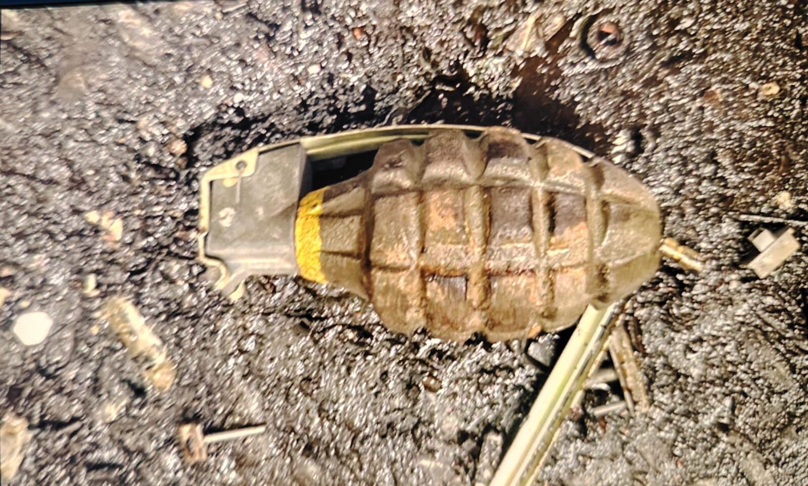 Hallan una granada en calle de Ecatepec