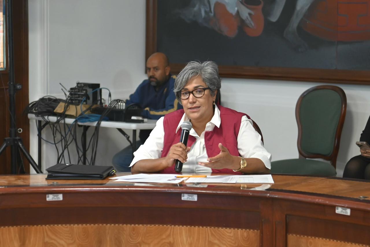 Julia Galindo Tejeda dio un informe detallado sobre las acciones emprendidas para la regularización del servicio de recolección de residuos sólidos. Foto Especial