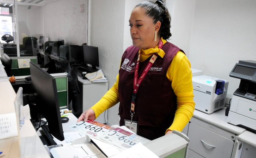 ¿Vencieron tus placas vehiculares? Edomex inició reemplacamiento con beneficios fiscales