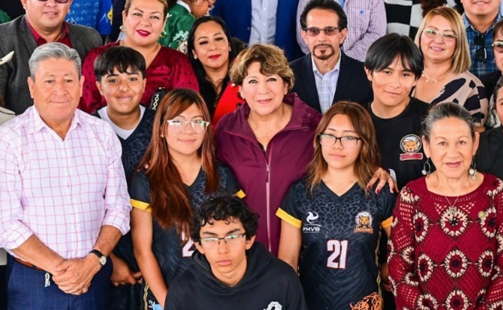 Autoridades estatales y municipales cortan el listón inaugural de este recinto que busca alejar a los jóvenes de los vicios. Foto Especial