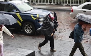 ¡No salgas sin paraguas! Continuarán las lluvias este miércoles en Edomex