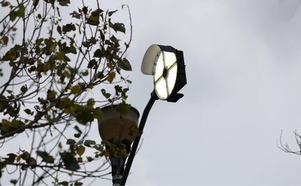 Aplauden vecinos nuevo programa de alumbrado en Toluca