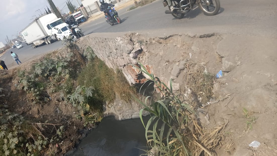 El gobierno de Tultepec restringe la circulación de transporte de carga en sus principales avenidas de 5:00 a 22:00 horas, buscando mejorar la movilidad y el estado del asfalto. Foto Especial