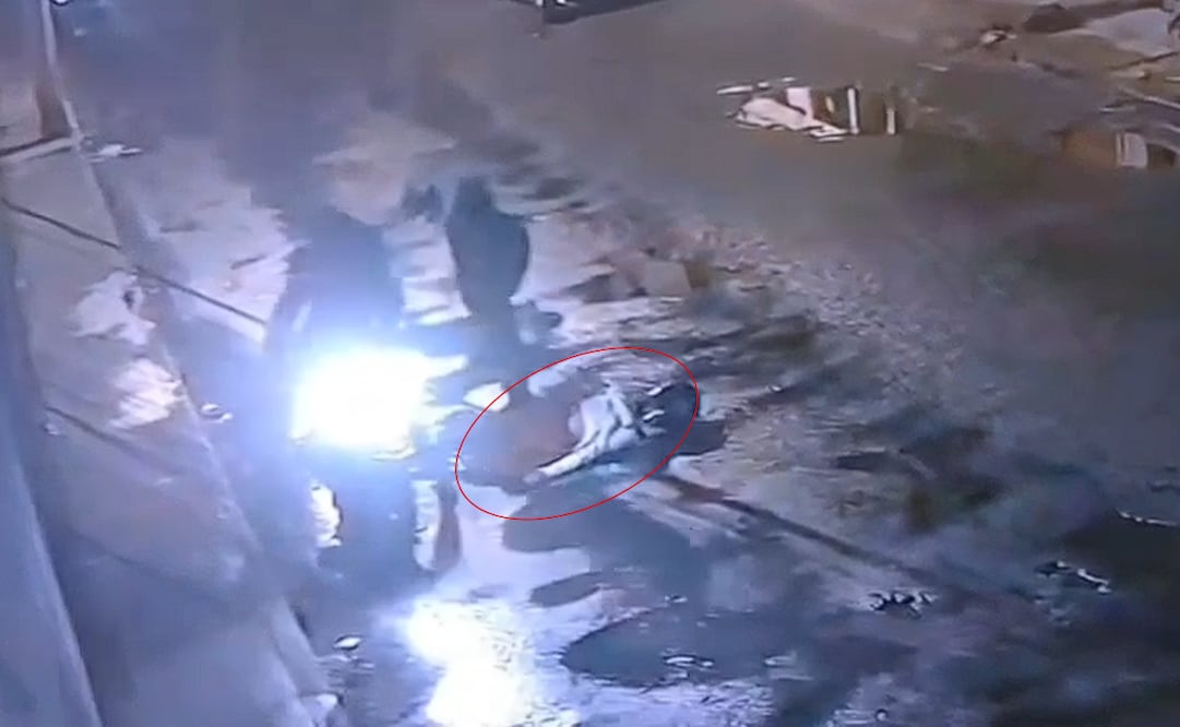 Abandonan el cuerpo de un hombre, fue hallado en la calle Melchor Múzquiz, en la colonia Ahuizotla. Foto Especial