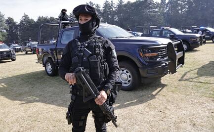 Adjudican contrato millonario a cinco empresas para arrendamiento de vehículos en Edomex