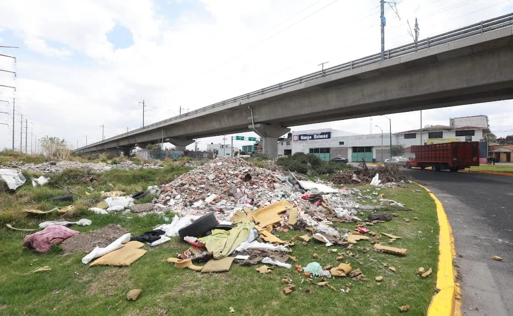 La Secretaría de Desarrollo Urbano e Infraestructura prepara nuevos paquetes de obra pública para el Estado de México. Foto Alejandro Vargas/El Universal