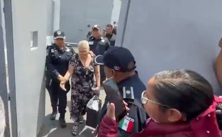 Doña Carlota abandona el penal de Chalco tras defender su hogar a disparos