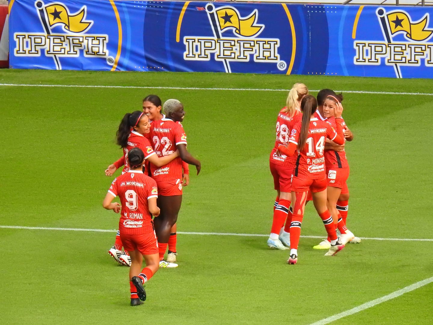 Feria de goles en el infierno: Las Diablas Rojas del Toluca golea 5-0 a Mazatlán 