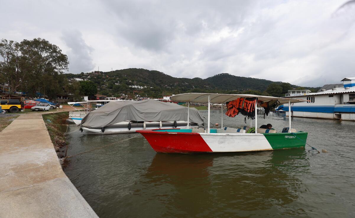 Los visitantes actualmente buscan un estacionamiento alterno al embarcadero / Foto: Alejandro Vargas