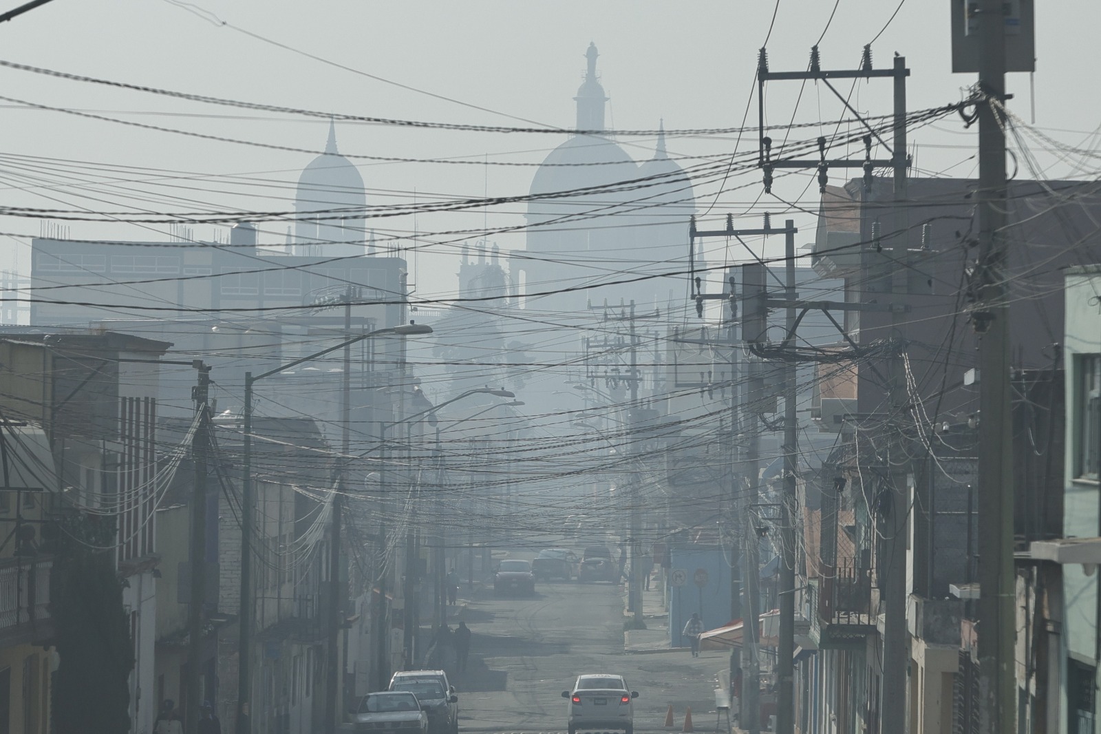 La contaminación también afecta a personas con enfermedades cerebrovasculares y cardíacas. Foto Jorge Alvarado