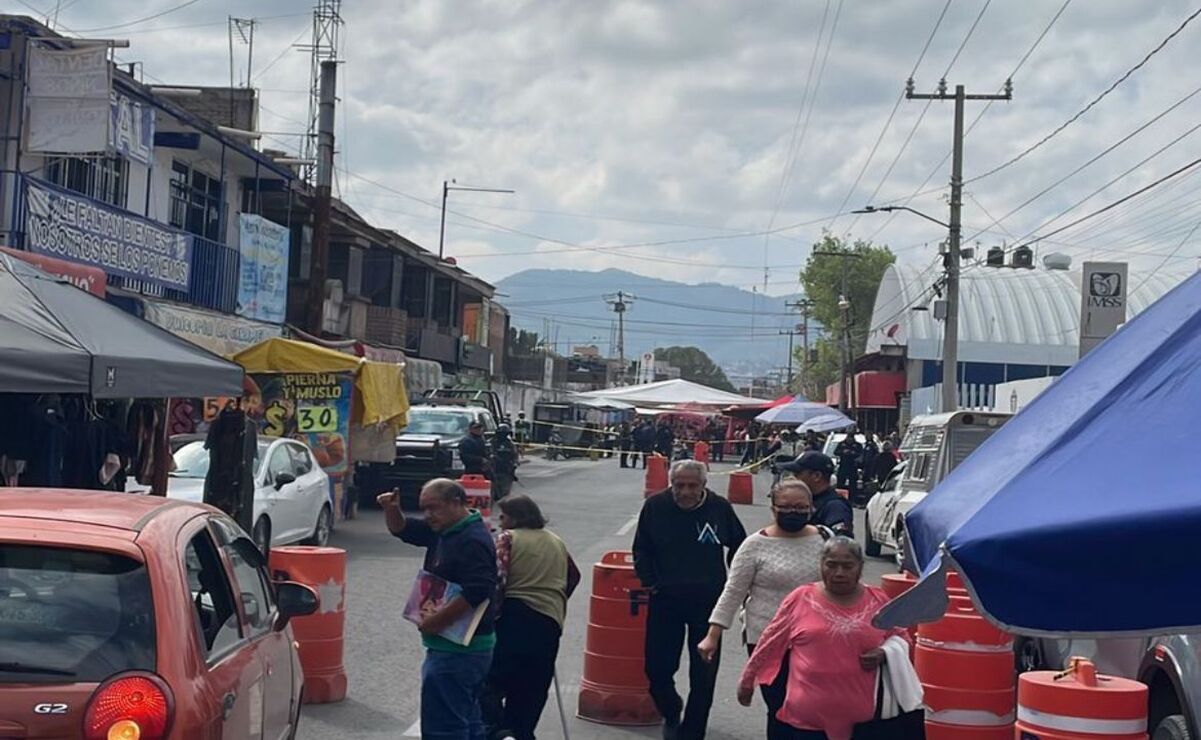 Atacan a clientes de un negocio de comida en Coacalco