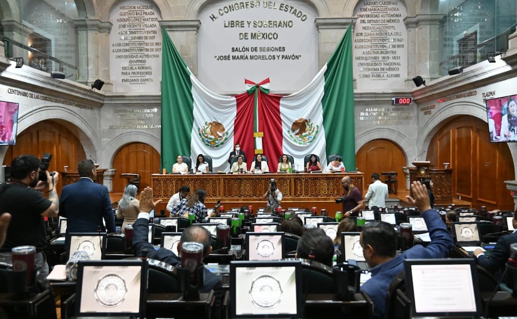 Morena, PVEM y PT celebraron la armonización electoral que busca reducir costos y eliminar excesos en el servicio público. Foto Especial