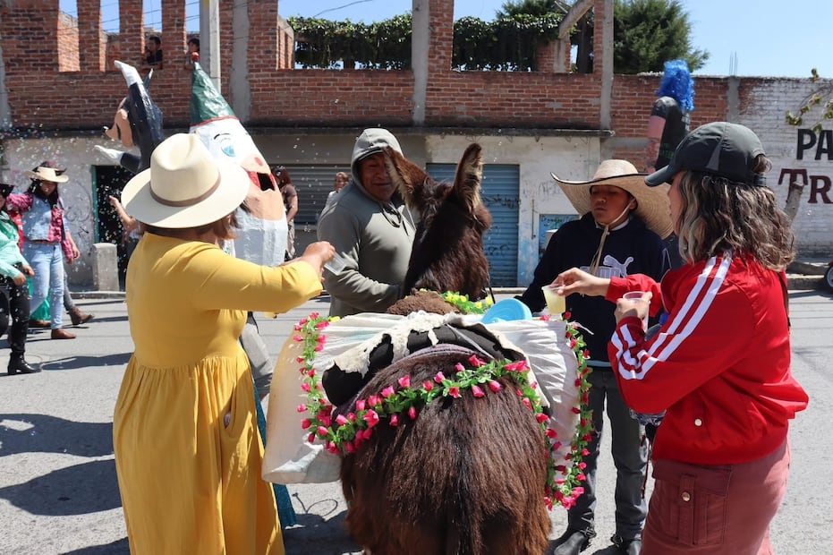 Eventos masivos como la carrera de botargas y la guerra de bandas no se llevarán a cabo para evitar aglomeraciones. Foto Especial