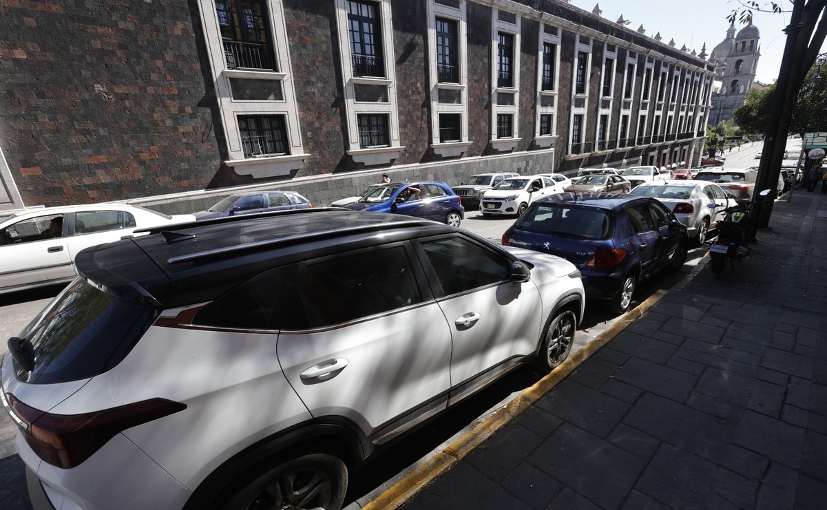 El cambio de propietario vehicular es una tarea que se simplifica siguiendo las instrucciones adecuadas. Foto Jorge Alvarado
