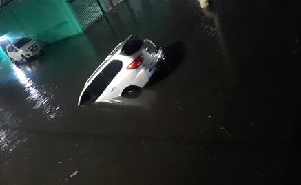 ¡Bajo el agua! Fuertes lluvias inundan la "Zona Cero" de Chalco