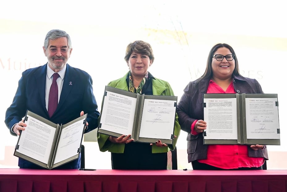 La gobernadora participó como testigo de honor en la firma del convenio de colaboración entre la Secretaría de las Mujeres y la Secretaría de Relaciones Exteriores. Foto. Especial.