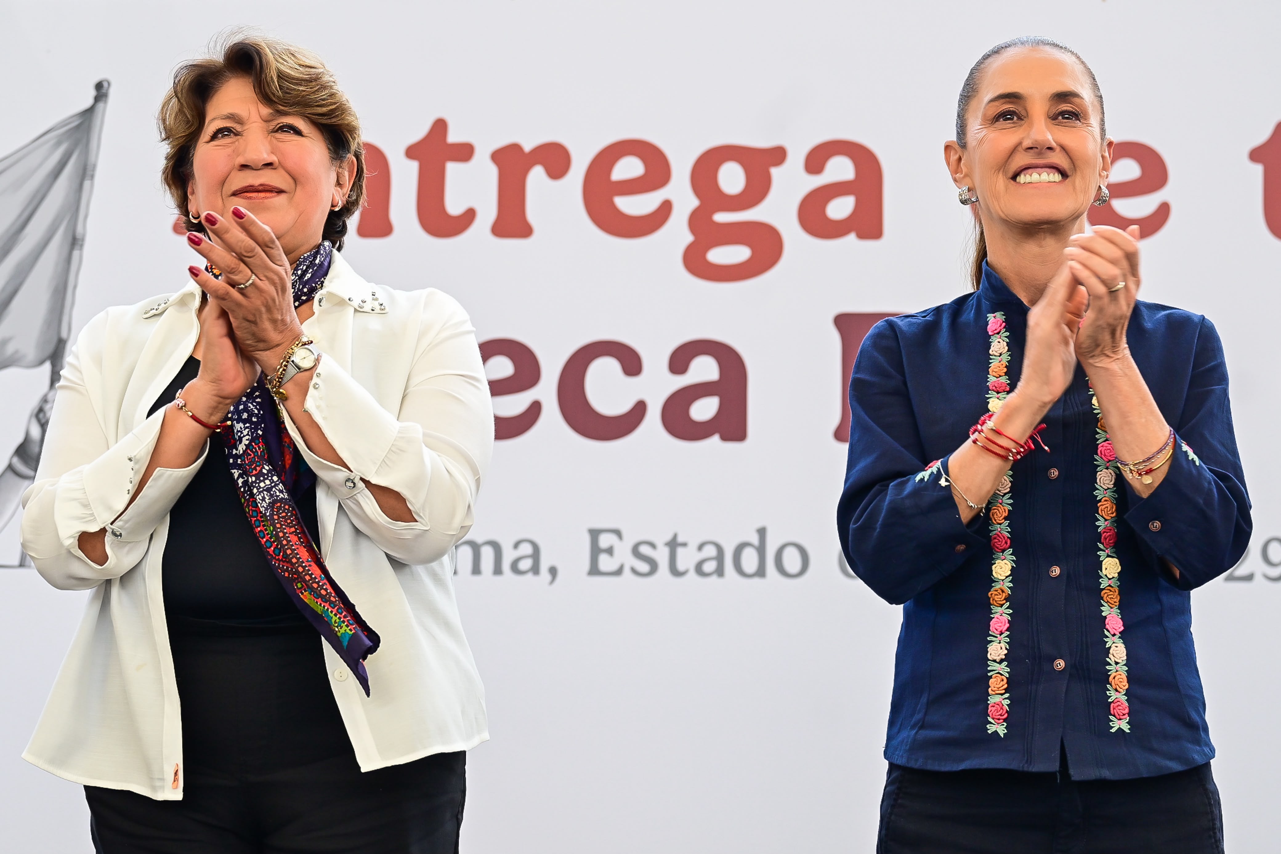 La gira de trabajo contempla visitas a Cuautitlán Izcalli, Naucalpan y Ecatepec. Foto especial