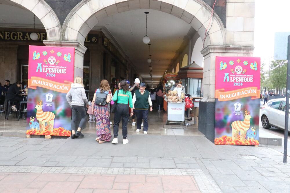 Las acciones también buscaban liberar el paso peatonal por calles aledañas. Foto Especial