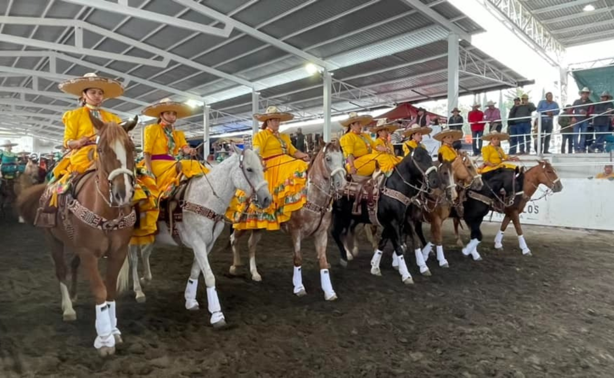 El Campeonato Estatal Mexiquense de Charrería 2025 reúne a 140 equipos en busca del pase al Nacional. Foto: Especial