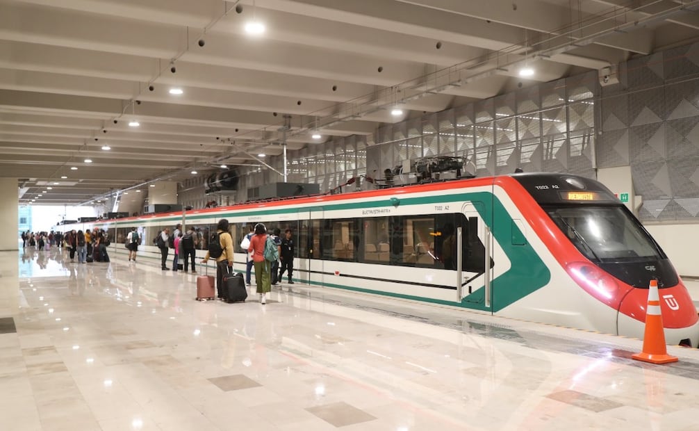 La nueva ruta conecta la estación Buenavista de la Ciudad de México con el aeropuerto de forma directa. Foto Especial