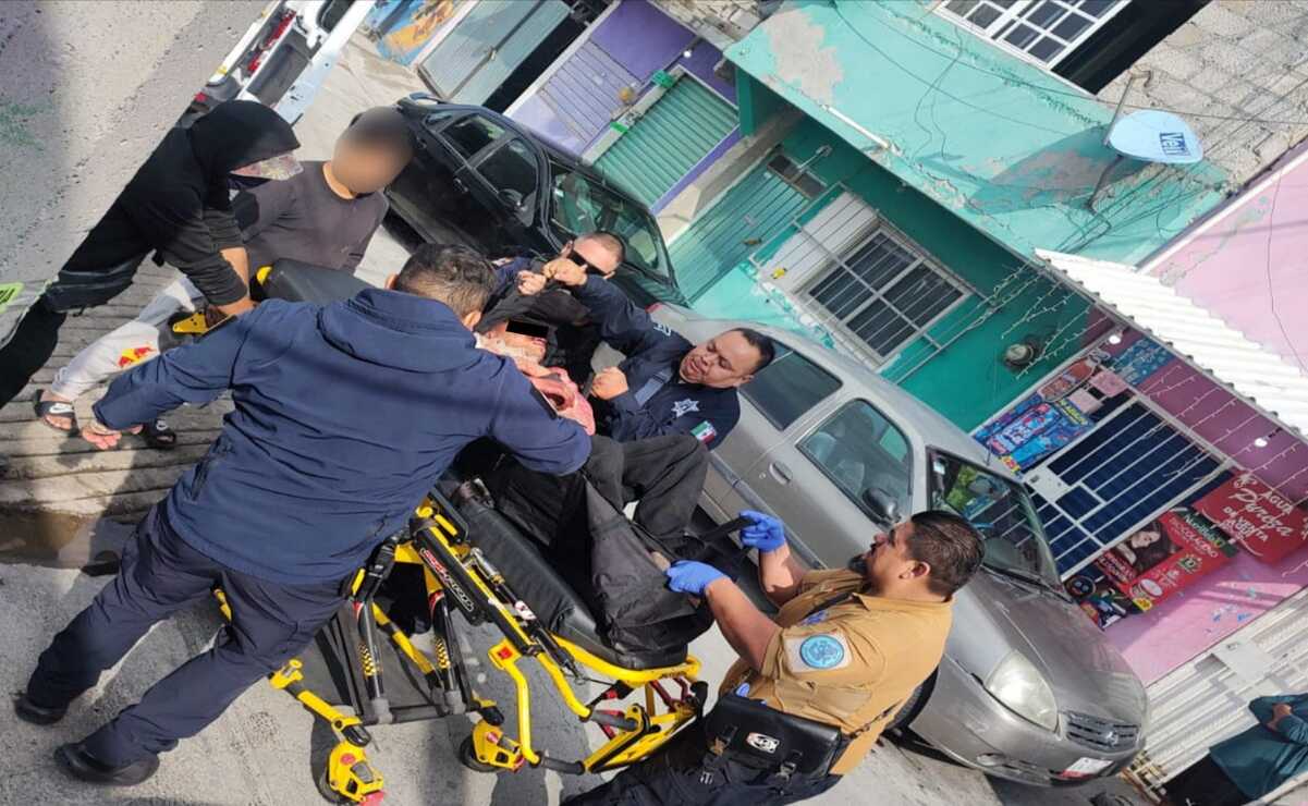 Fernando “N” y Luis Daniel “N”, quienes requirieron atención médica debido a los golpes a los que fueron sujetos. Foto: Especial