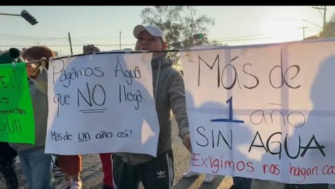 ¡Un año sin agua! vecinos de Izcalli bloquean vialidad en Nezahualcóyotl para exigir abasto regular